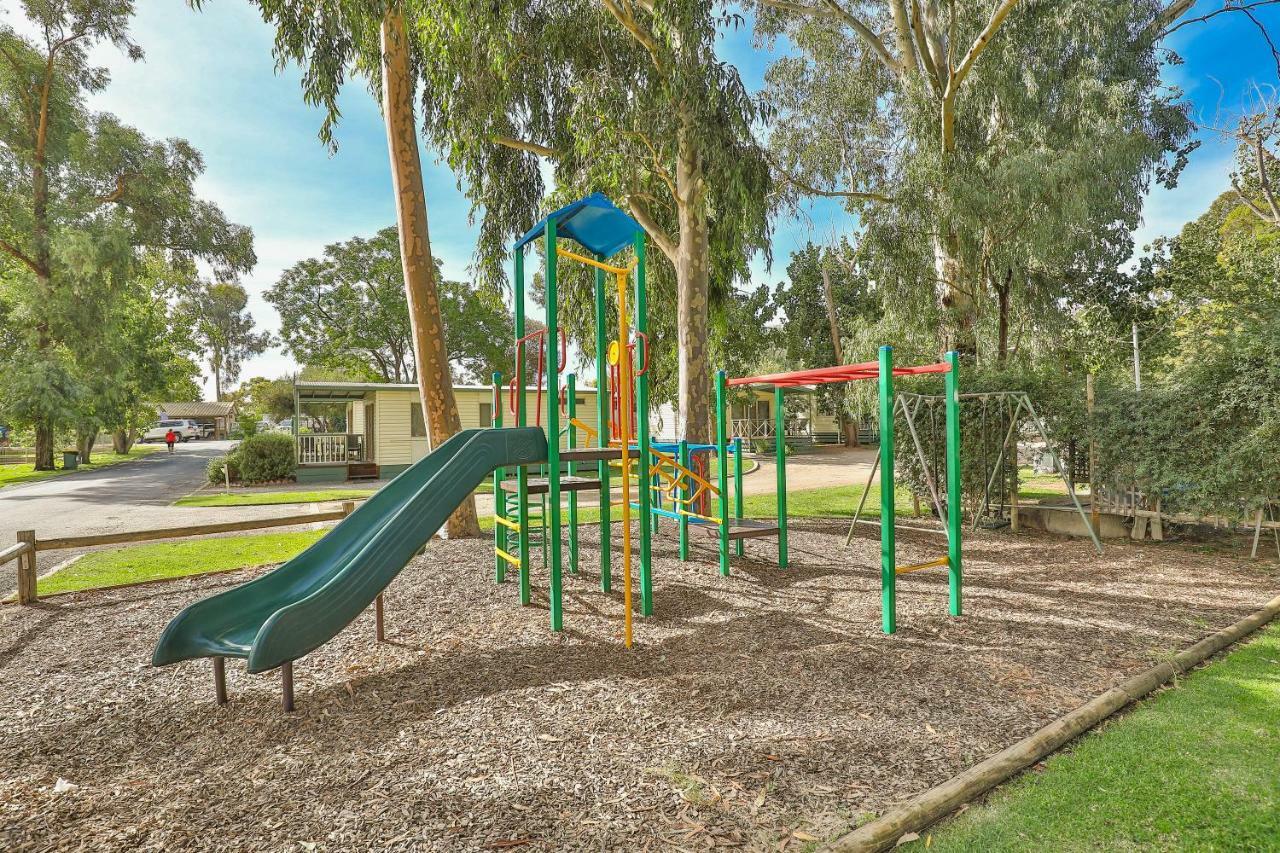 Rivergardens Holiday Park Mildura Gol Gol Экстерьер фото